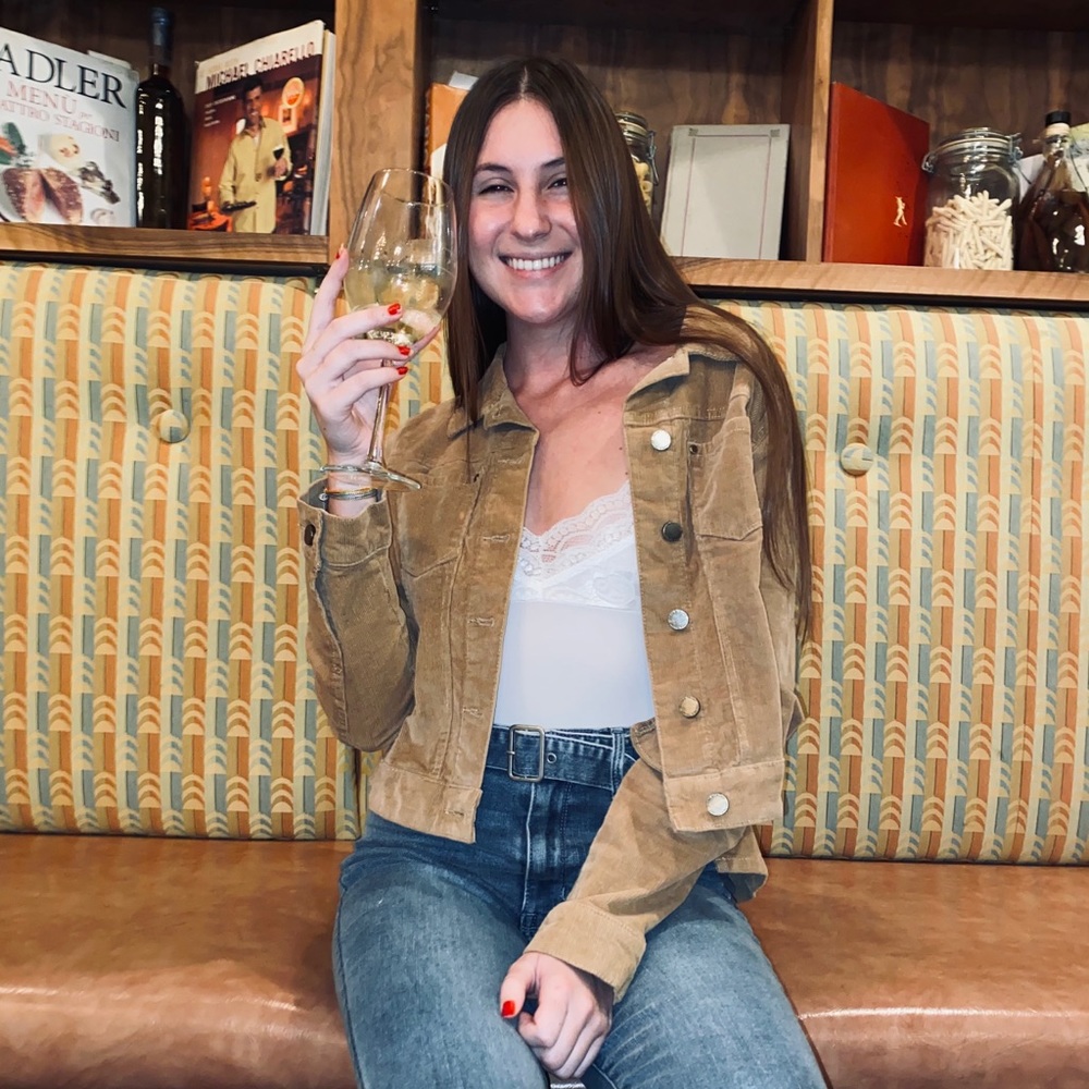 Meet your Posher, Liz